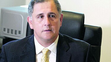 Comisión legislativa investigará escándalo