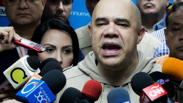 Oposición venezolana crea movimiento de voluntarios