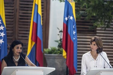 Reunión entre cancilleres de Colombia y Venezuela en Quito