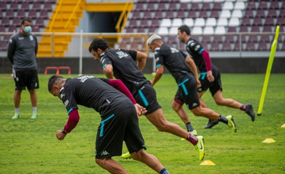 Costa Rica reanudará su fútbol el próximo 20 de mayo