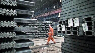 China sigue comprando materias primas