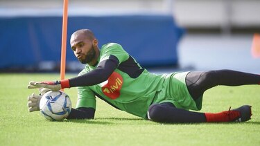 Manotas Mejía, baja por lesión para Panamá ante Bermudas