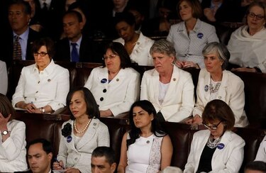 Trump defiende su dura política migratoria ante el Congreso