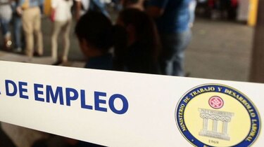Permisos de trabajo a extranjeros caen 3.6%