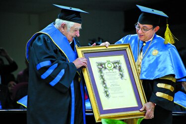 José 'Pepe' Mujica: ‘No todo es negocio’