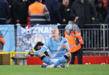 Premier League: Manchester City mantiene viva la Premier con una épica victoria en Liverpool