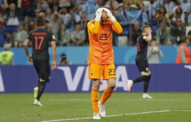 Argentina, al borde del abismo: pierde 3-0 con Croacia