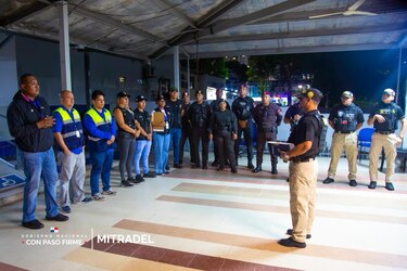 Continúan operativos para ubicar a extranjeros laborando de manera ilegal; detectan a cinco en Bella Vista