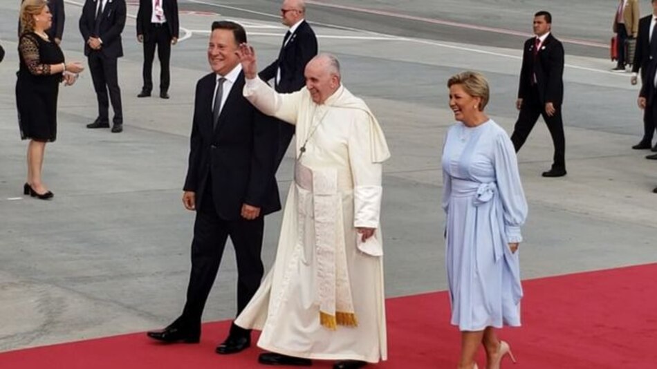 El papa Francisco llega a Panamá, para su gran cita con los jóvenes