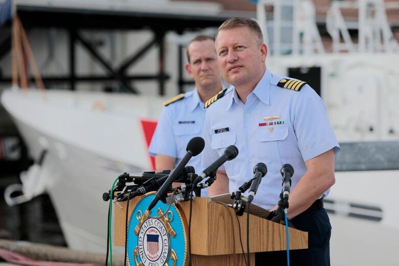 "Les vendieron una mentira": el informante que advirtió sobre el riesgo de implosión del sumergible Titán en el que murieron cinco personas de viaje hacia el Titanic