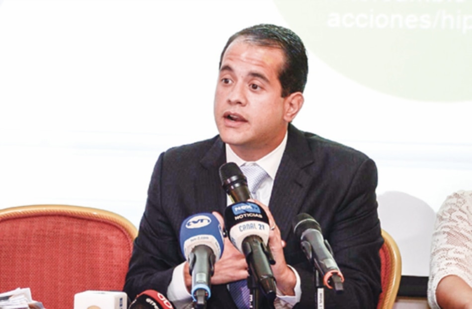 Declaran en rebeldía a Adolfo De Obarrio por proceso del PAN