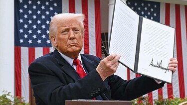 Los nuevos aranceles de Trump entran en vigor en 90 países: ¿cómo afectan a América Latina?