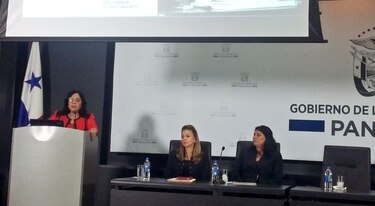 Meduca quiere debate nacional sobre la jornada extendida