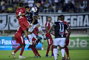 CAI pasó a mandar en la LPF