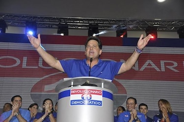 Navarro obtuvo en las primarias del PRD 163 mil 531 votos