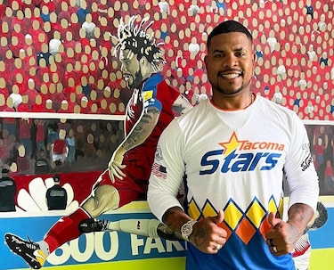 Román Torres se une a las filas del Tacoma Stars en Estados Unidos