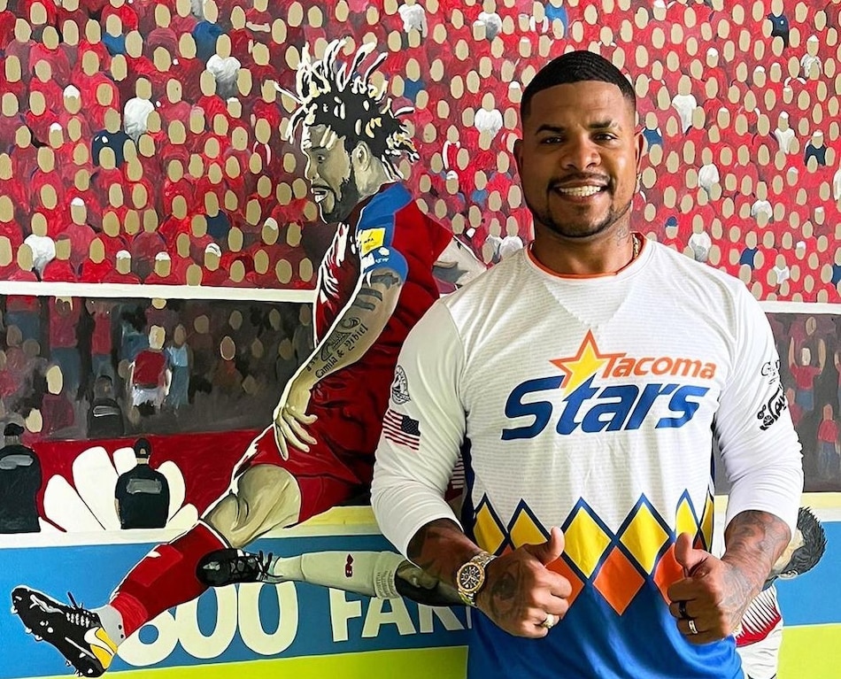 Román Torres se une a las filas del Tacoma Stars en Estados Unidos