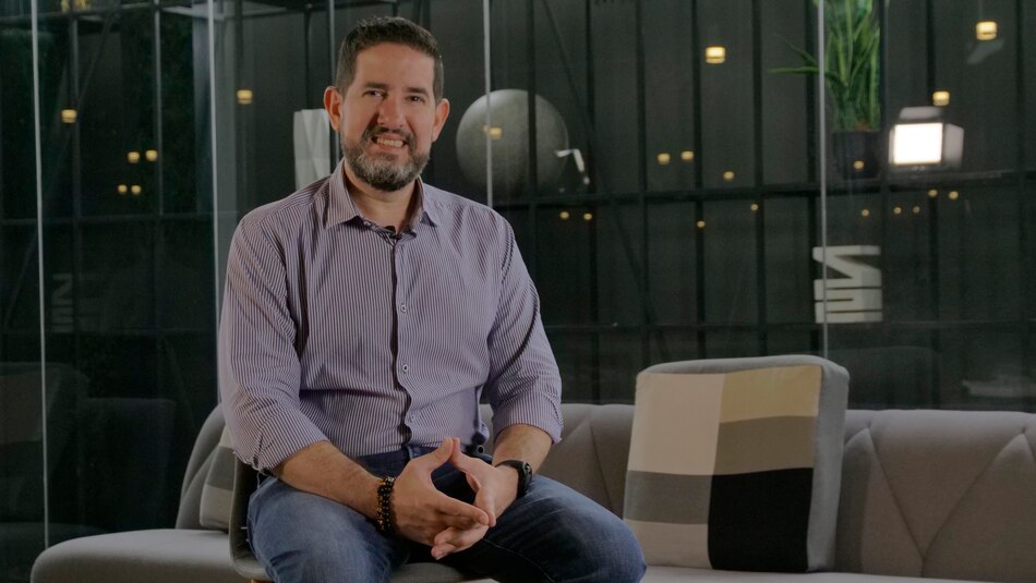 En la sala con... Narciso Arellano