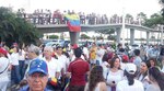 Venezolanos se reúnen en la cinta costera para exigir referendo contra Nicolás Maduro; también protestan en otras 65 ciudades del mundo