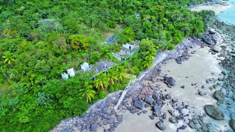 El hospital de Palo Seco en ruinas