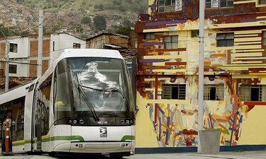 Medellín inaugura el tranvía más moderno de América Latina