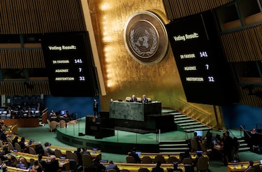Resolución que pide la retirada de Rusia logra 141 votos en Asamblea de la ONU