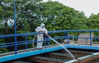 Contaminación del río La Villa obliga a una limpieza profunda de la planta potabilizadora