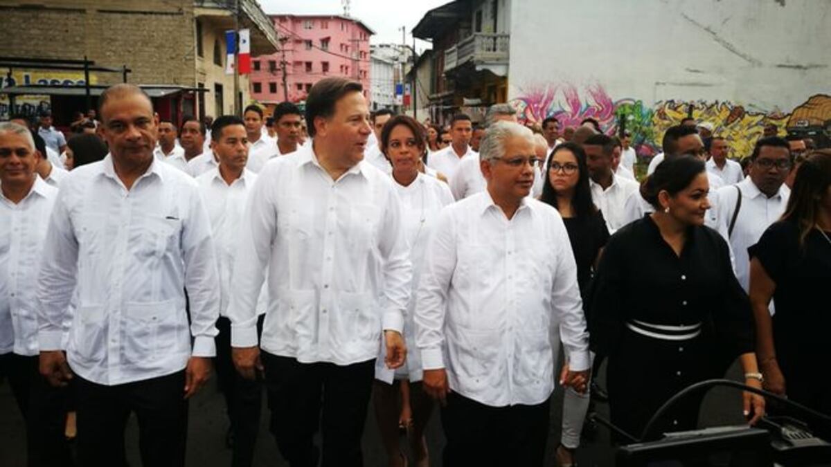 Carlos Lee, Juan Carlos Varela y José Isabel Blandón.