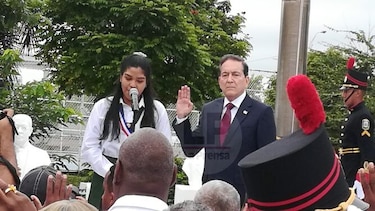 Colón celebra el 5 de noviembre