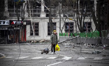 Ucrania propone negociar con Rusia en la sitiada ciudad de Mariúpol