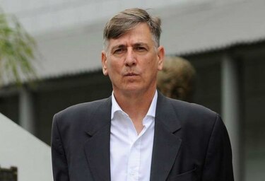 Detienen al director general de la policía de Buenos Aires por cobrar protección a comerciantes
