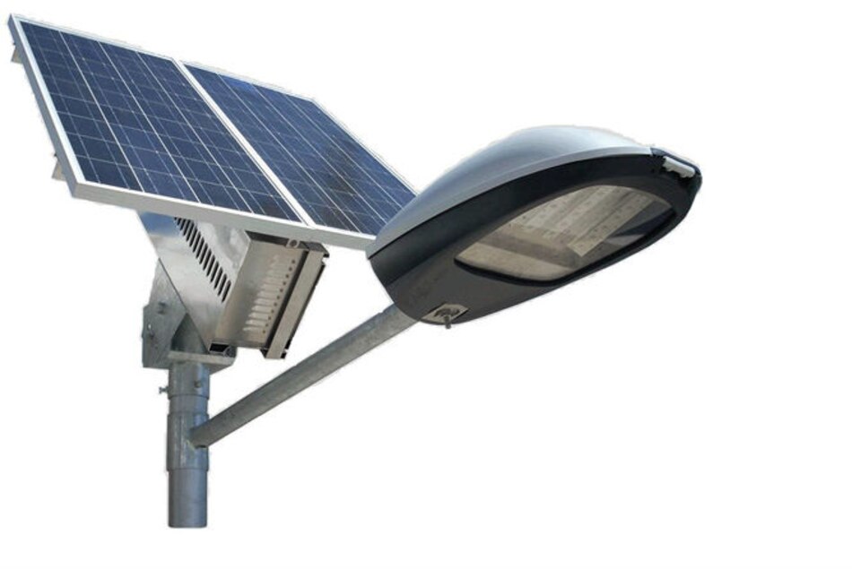 Buscan empresa para vender e instalar lámparas solares en parque Omar; pagarán 150 mil dólares