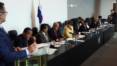 Aprueban en primer debate el proyecto de ley sobre medidas de retorsión