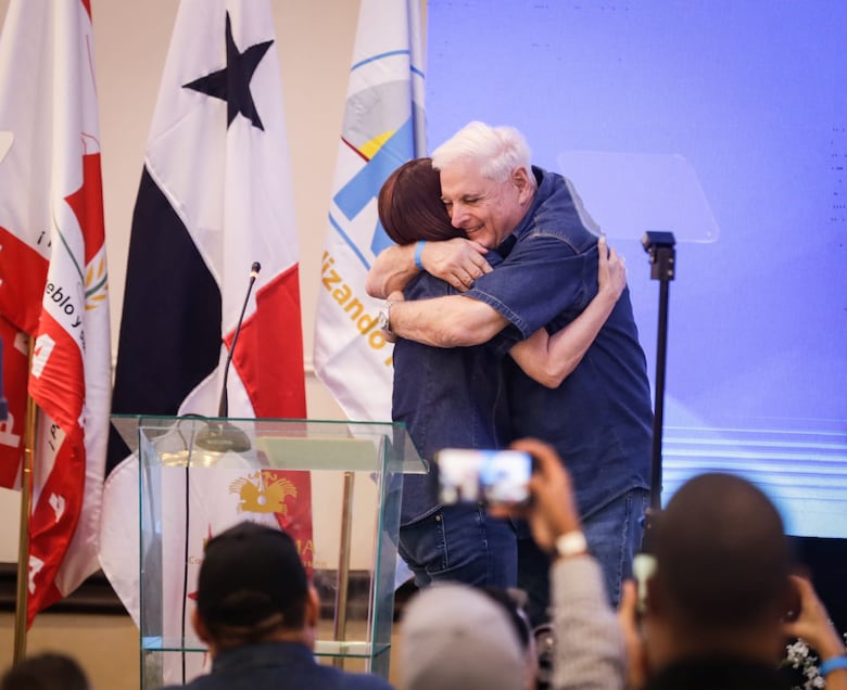 Marta Linares, la apuesta de su esposo Ricardo Martinelli