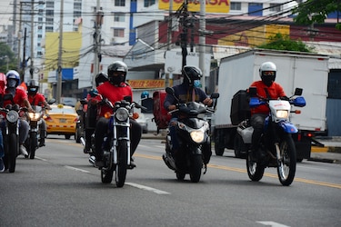 Motorizados de PedidosYa paralizan labores en Panamá