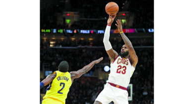 LeBron ayuda en el triunfo de Cavaliers