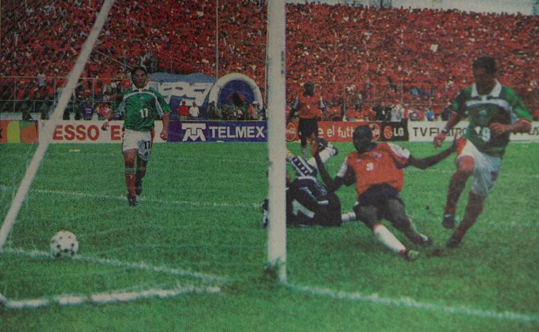 Somos la Marea Roja: A 25 años del partido que masificó una pasión