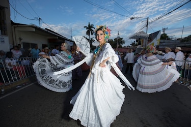 Desfile de las Mil Polleras contará con 103 delegaciones