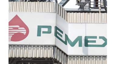 Pemex reporta nueva disminución en su producción de petróleo