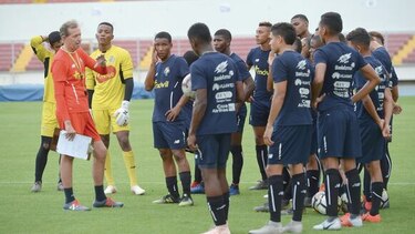 Gary Stempel ya tiene la titular para los ticos