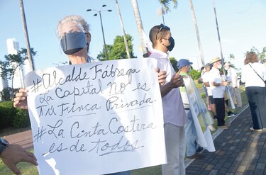 Es ilegal la resolución del MEF que traspasa fincas al Municipio de Panamá: Rigoberto González
