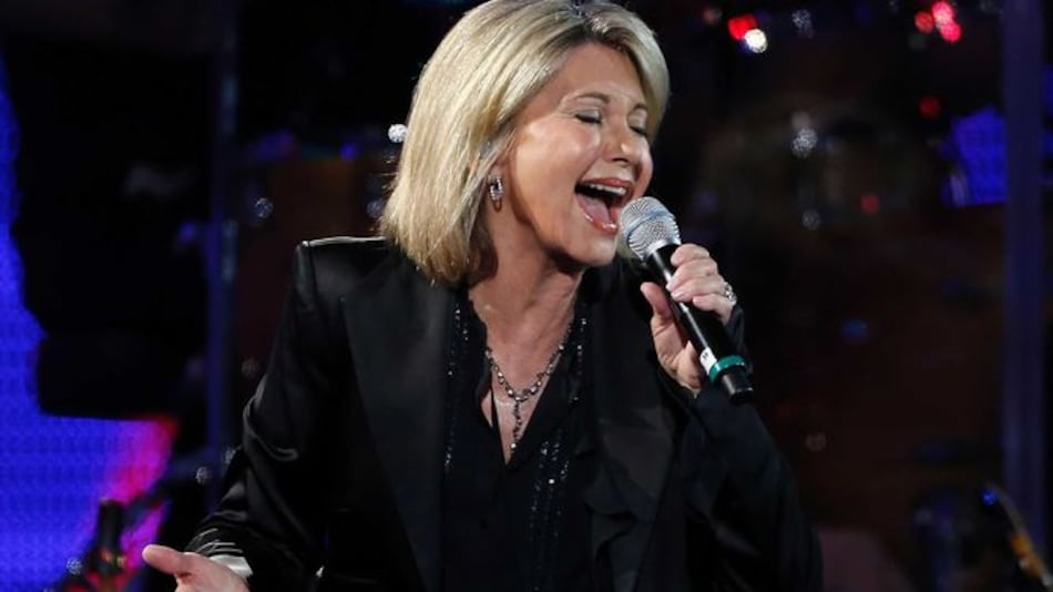 Olivia Newton John llena de emoción y nostalgia al Festival de Viña del Mar