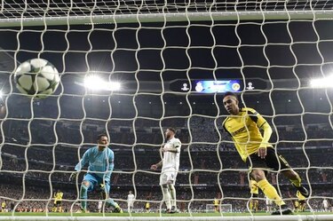 Real Madrid empata y termina segundo; Dortmund queda de líder