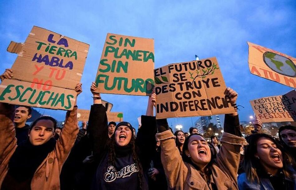 Chile: miles exigen frenar el cambio climático por las futuras generaciones