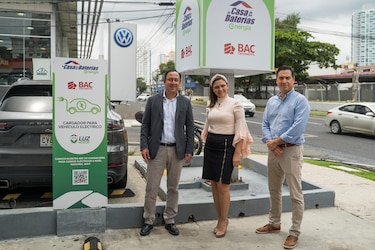 BAC Credomatic y La Casa de las Baterías se unen en beneficio de la movilidad eléctrica sostenible