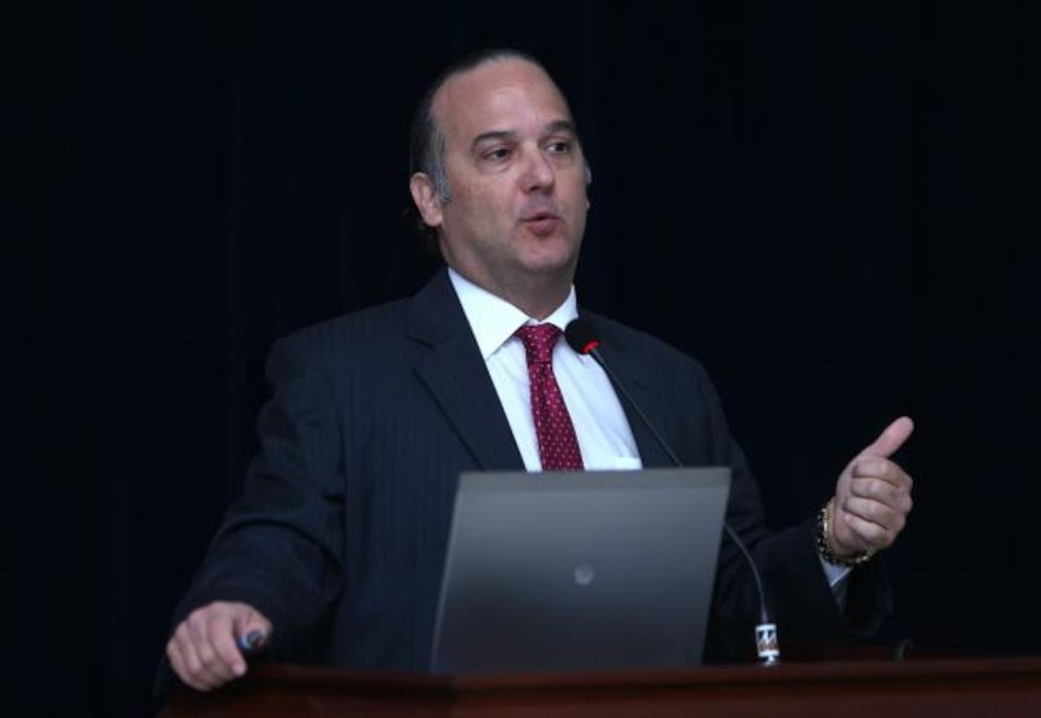 Ministro Javier Díaz culpa a IBT