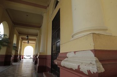 Inac evalúa cerrar el Teatro Nacional