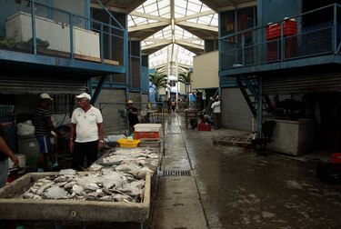 Mercados, en espera de mejoras