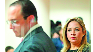 Noriega, cara a cara con víctimas