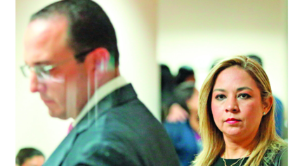 Noriega, cara a cara con víctimas